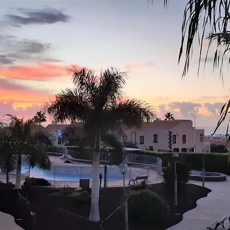 Edificio Canadas * Сан Мигель