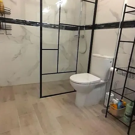 Edificio Canadas Appartamento